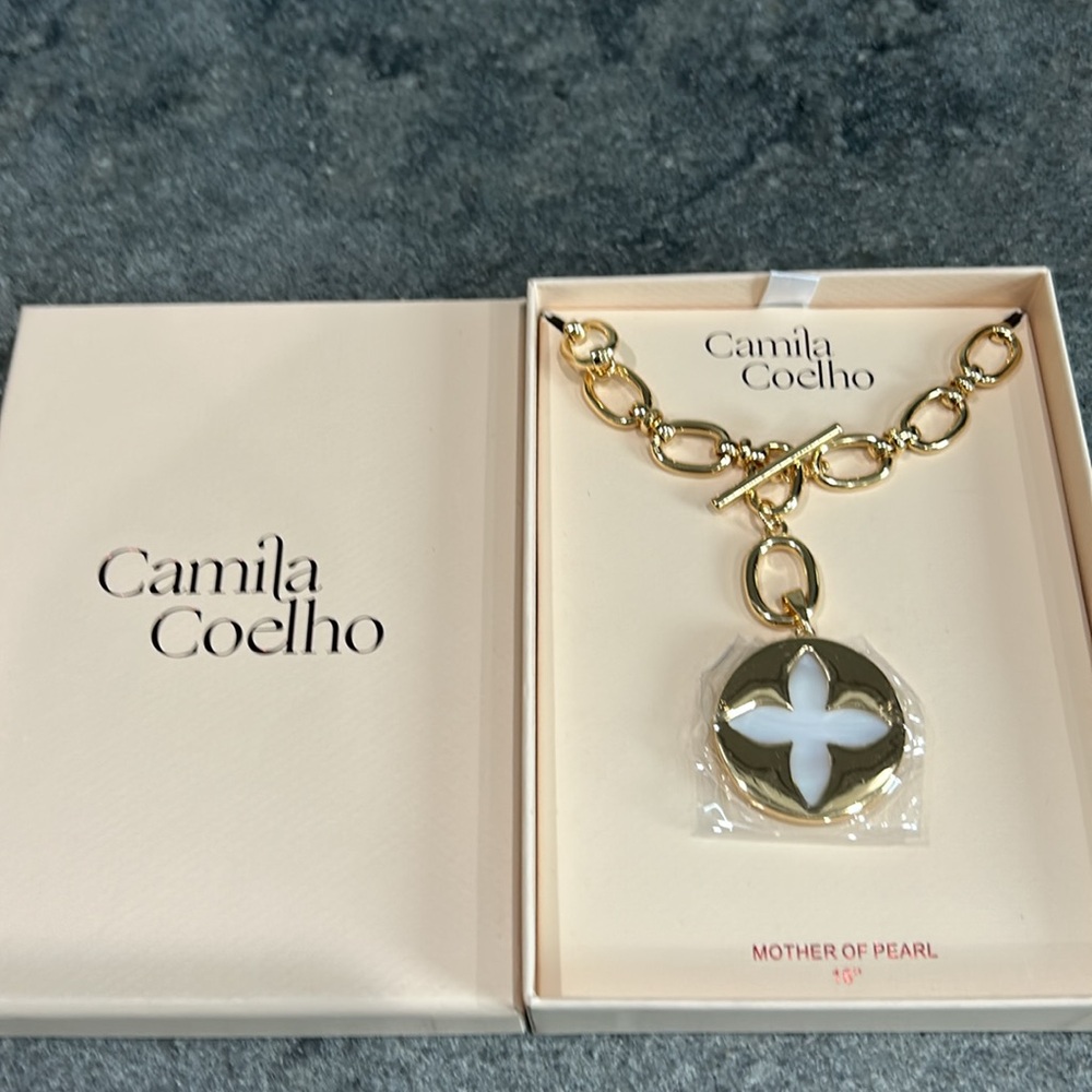 Camila Coelho Gold Necklace with Mother of Pearl Flower Pendant - Picture 4 of 5